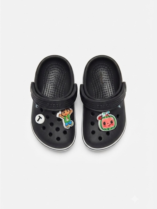 CROCS Other - Crocs Toddler Classic Clogs in Black with Fun Jibbitz | 4C